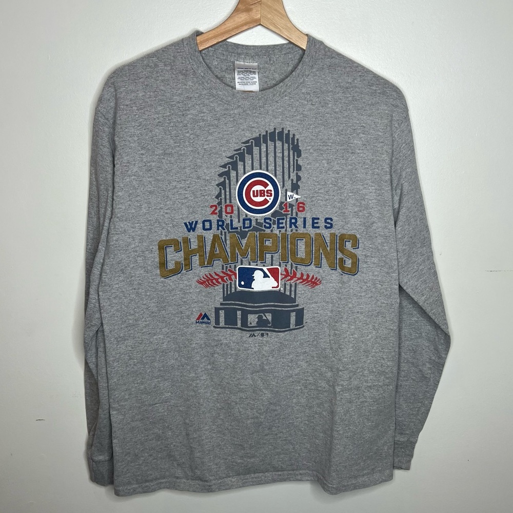 MLB Chicago Cubs Gray Long Sleeve World Series Champions Tee